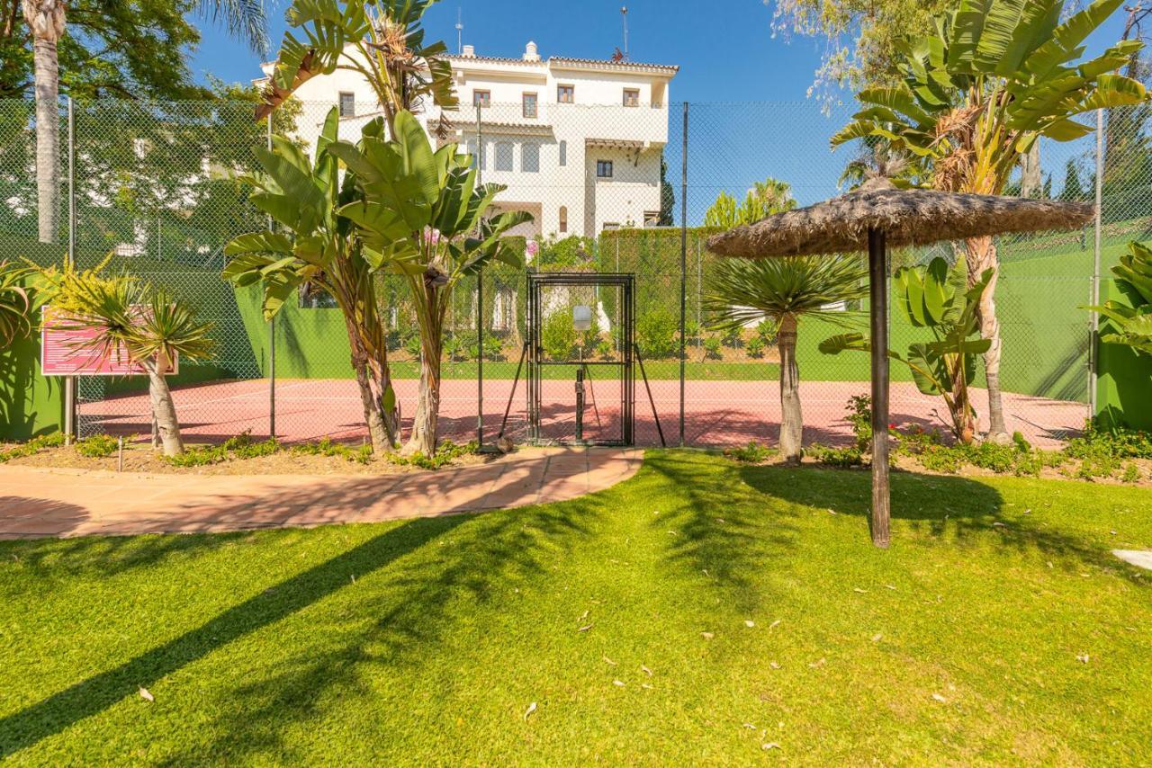 Modern Studio In Medina Garden - Puerto Banus マルベーリャ エクステリア 写真