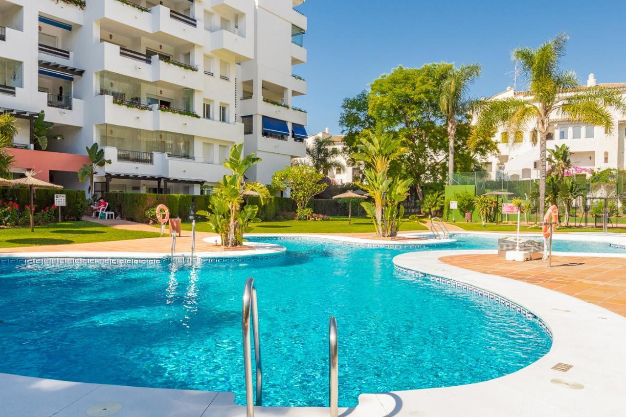 Modern Studio In Medina Garden - Puerto Banus マルベーリャ エクステリア 写真