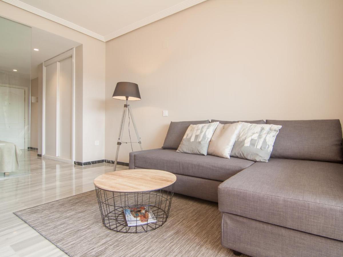 Modern Studio In Medina Garden - Puerto Banus マルベーリャ エクステリア 写真