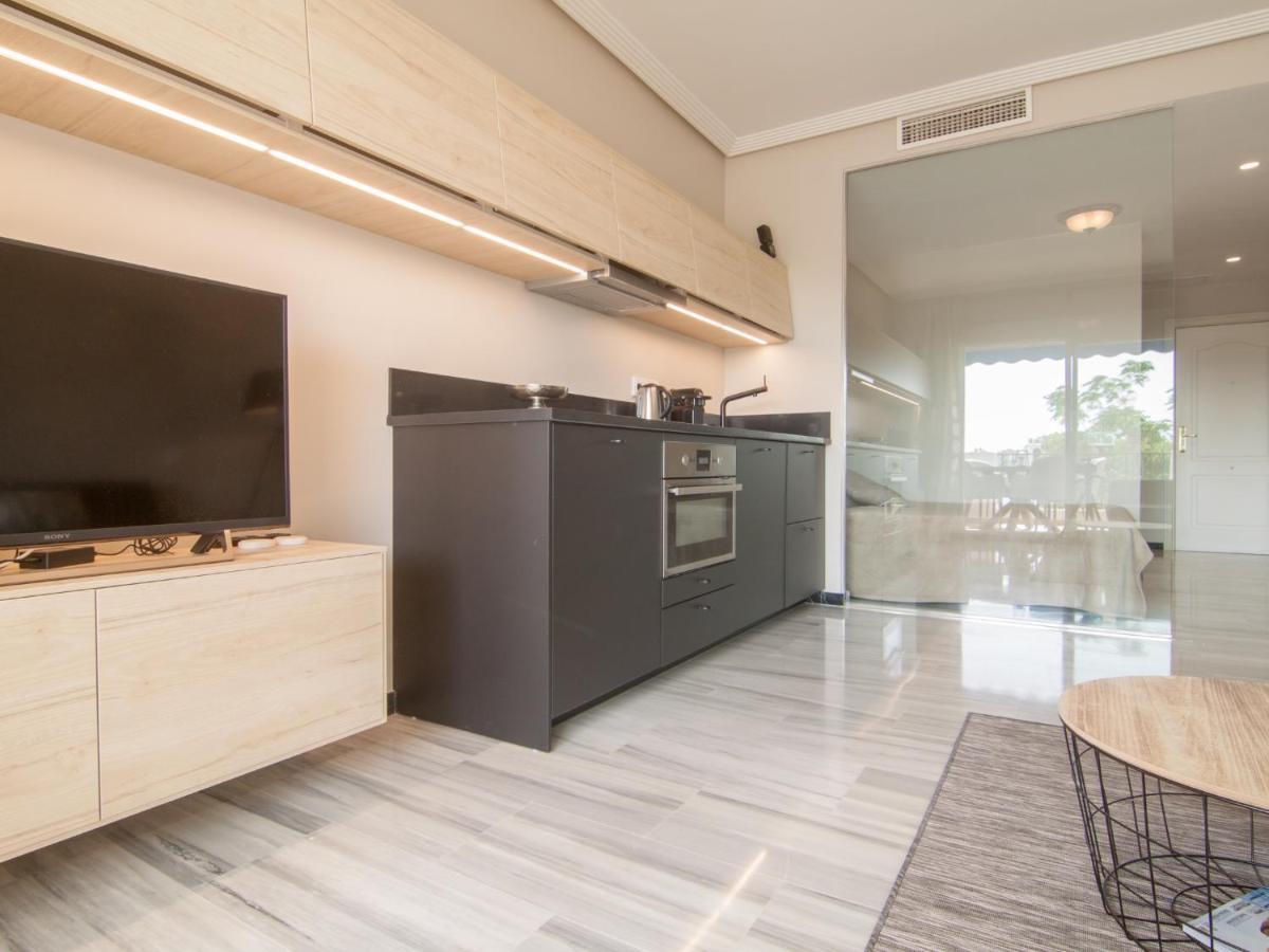 Modern Studio In Medina Garden - Puerto Banus マルベーリャ エクステリア 写真
